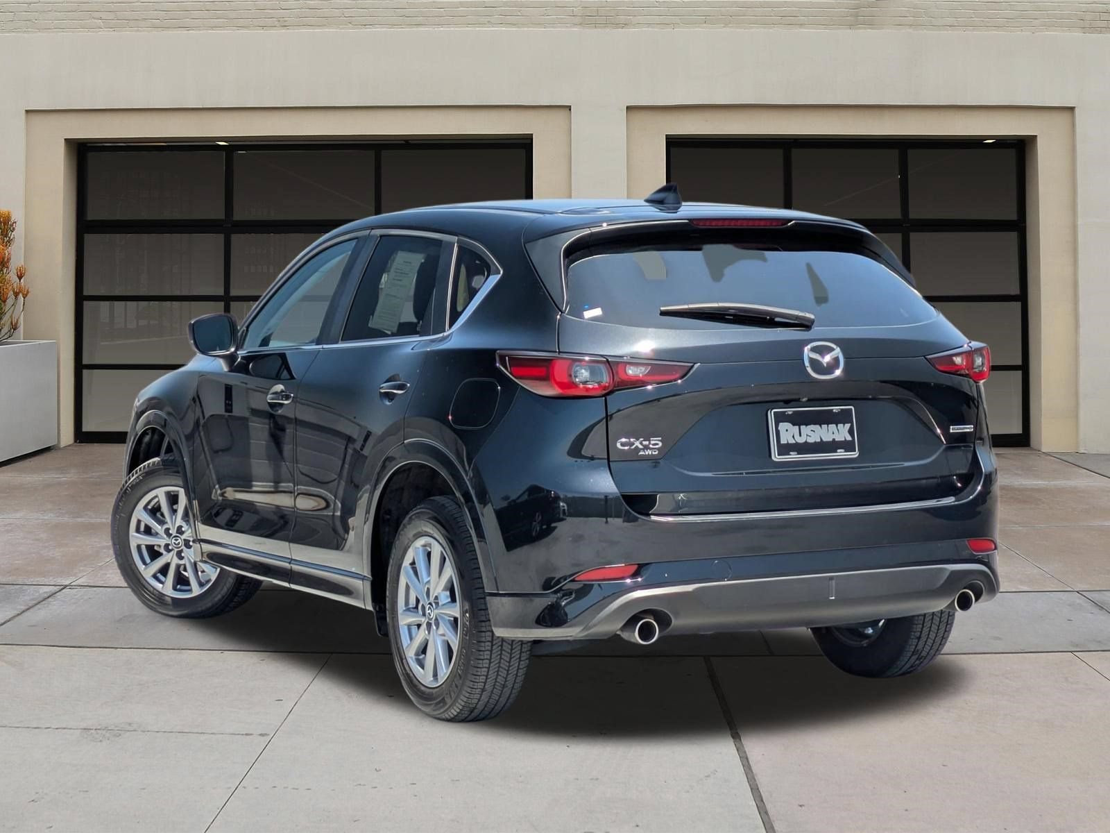 Used 2024 MAZDA CX-5 AWD 2.5 S w/ Preferred Package image 2