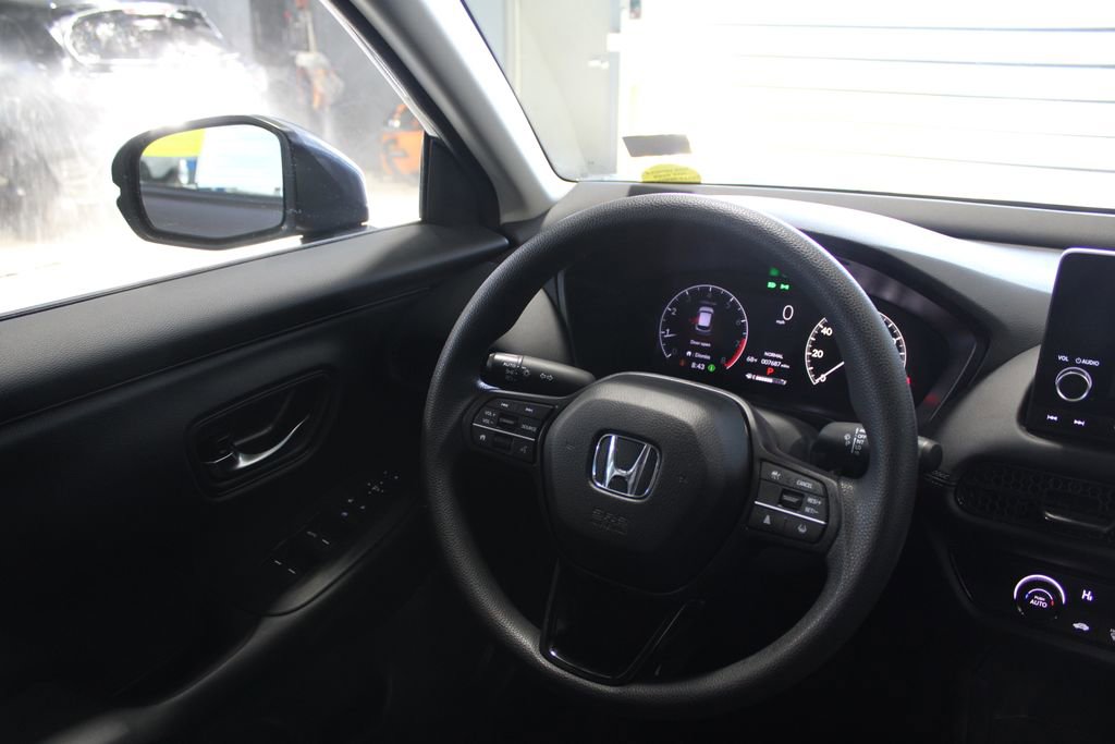 Used 2024 Honda HR-V LX image 25
