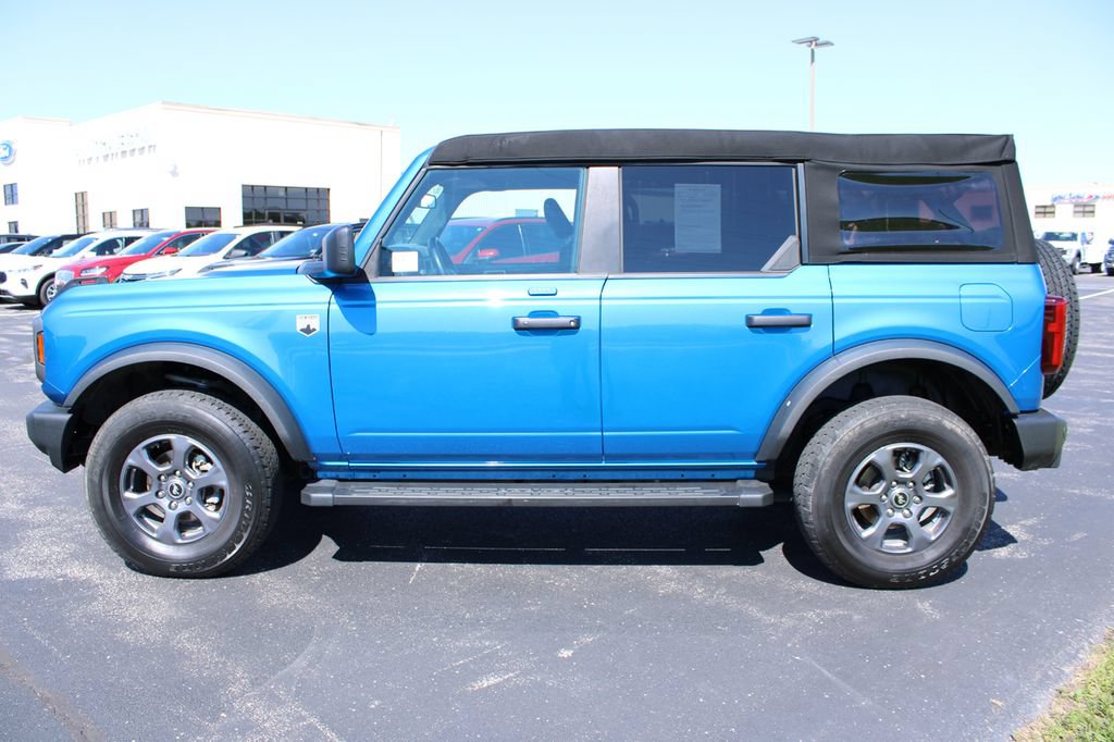 Used 2023 Ford Bronco 4-Door AWD/4WD image 4