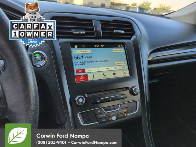 Used 2018 Ford Fusion SE w/ Equipment Group 201A FWD image 16