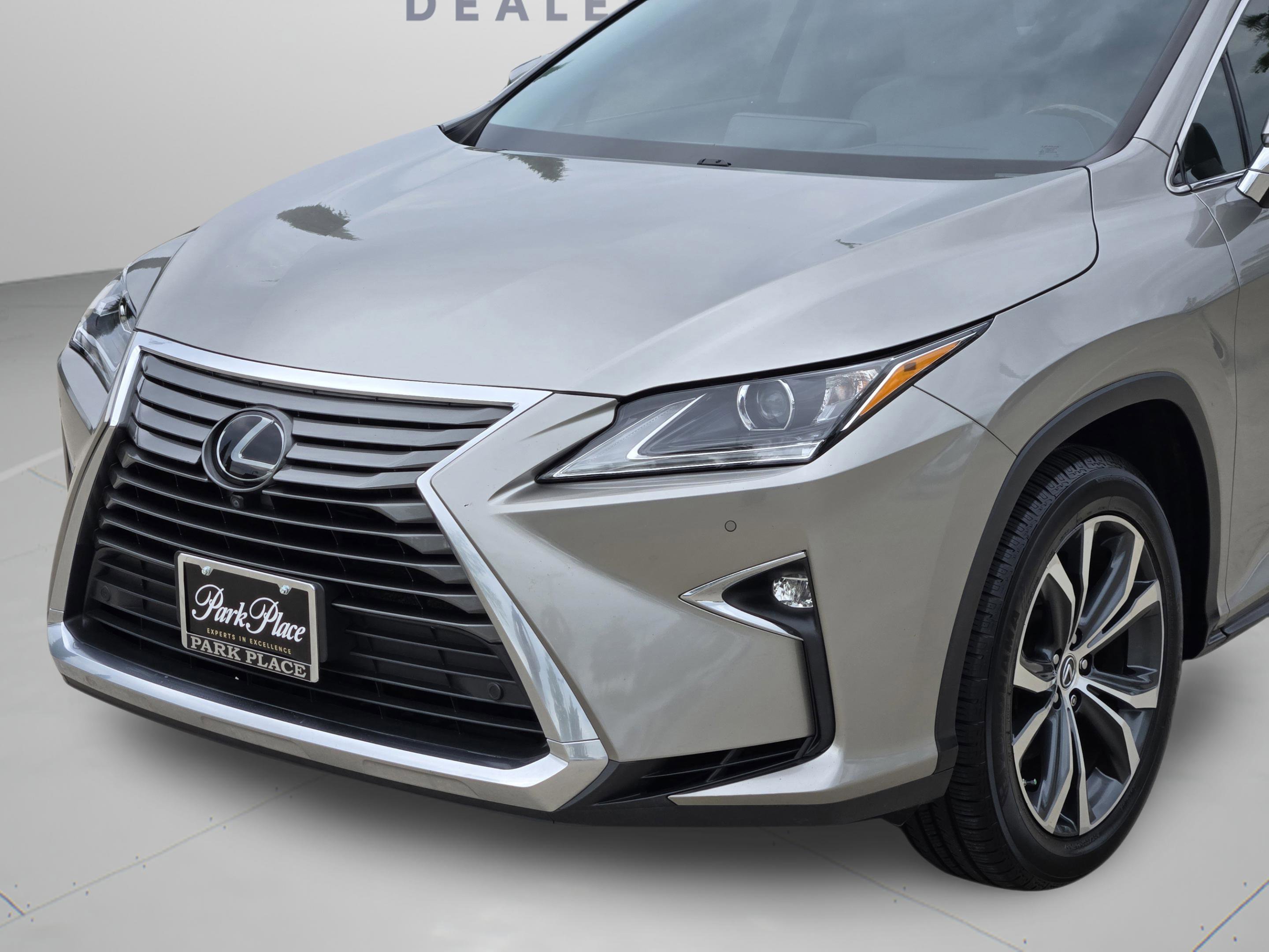 Used 2019 Lexus RX 350 FWD w/ Navigation Package image 35