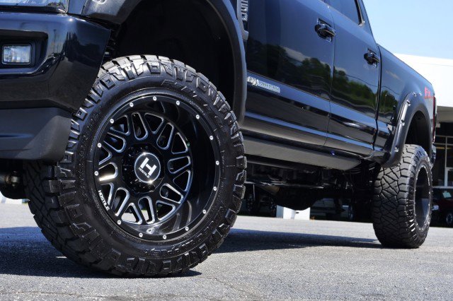 Used 2018 Ford F250 Lariat w/ Lariat Ultimate Package AWD/4WD image 57