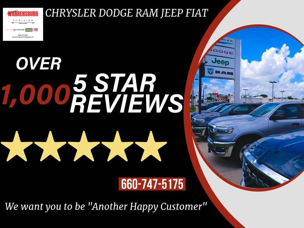 Used 2025 Toyota Camry SE image 4