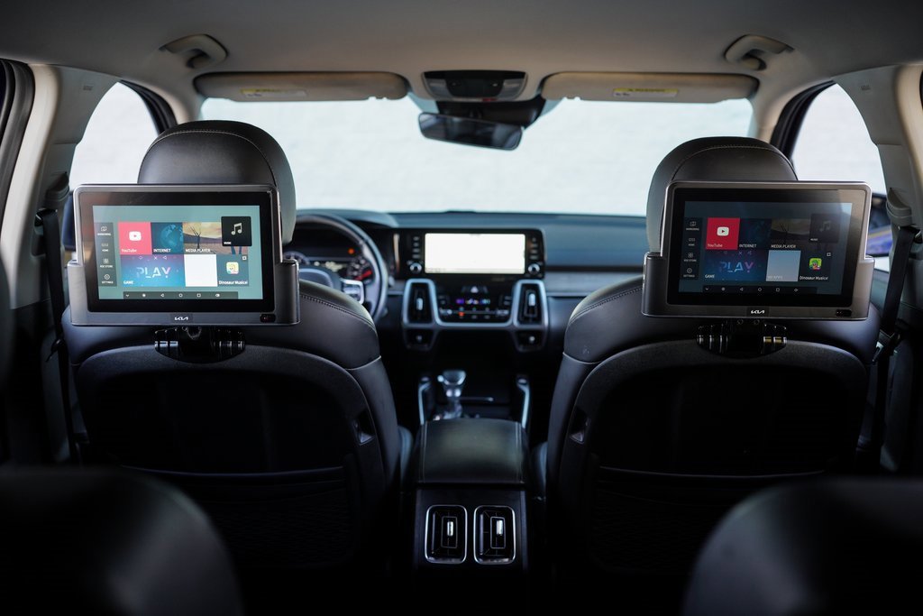 Used 2023 Kia Sorento EX image 34