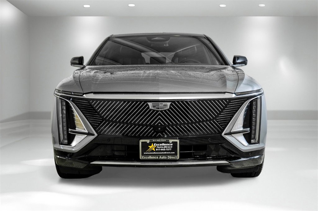 Used 2024 Cadillac Lyriq Luxury w/ LPO, Floor Liner Package image 7