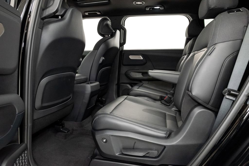 Used 2027 Kia Telluride S FWD image 28