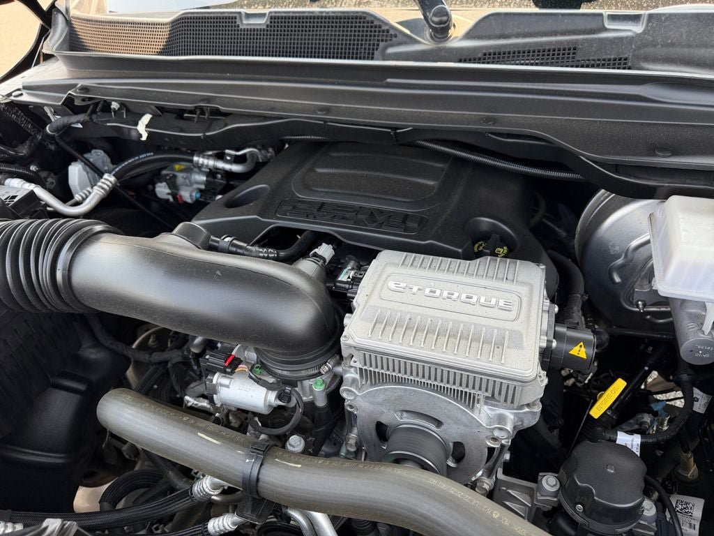Used 2024 RAM 1500 Limited AWD/4WD image 30