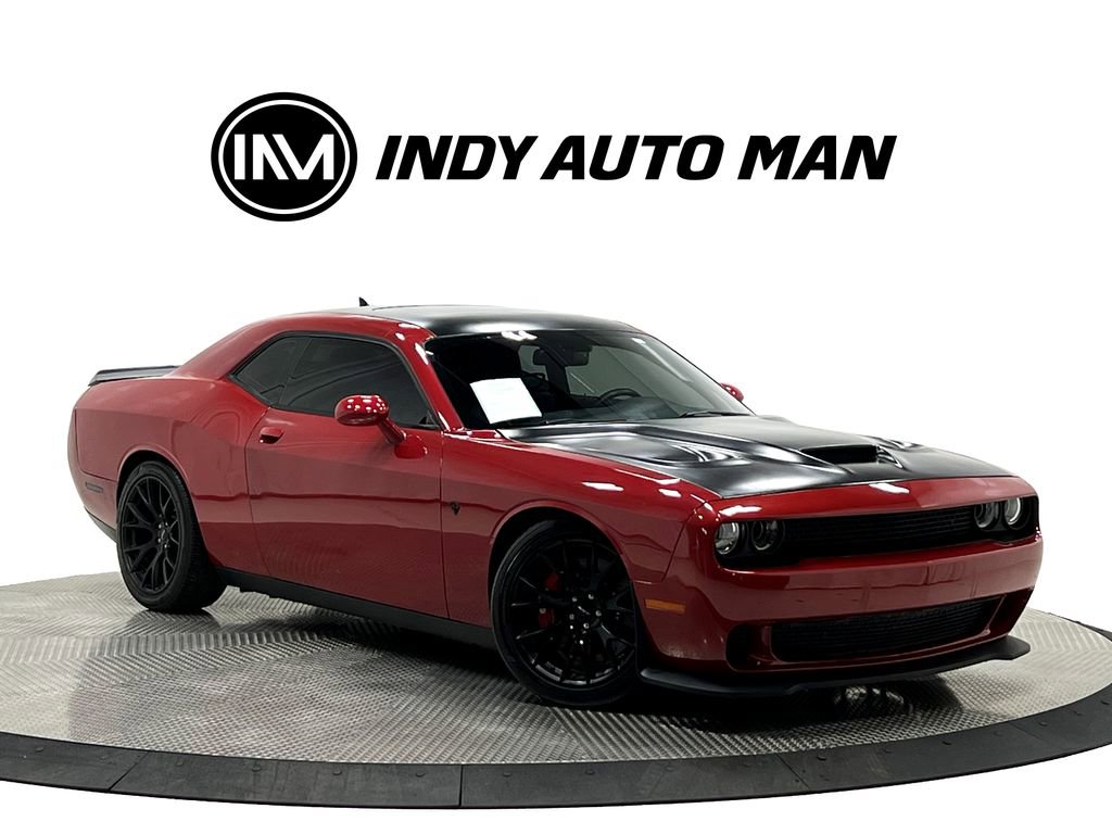 Used 2016 Dodge Challenger SRT Hellcat image 2
