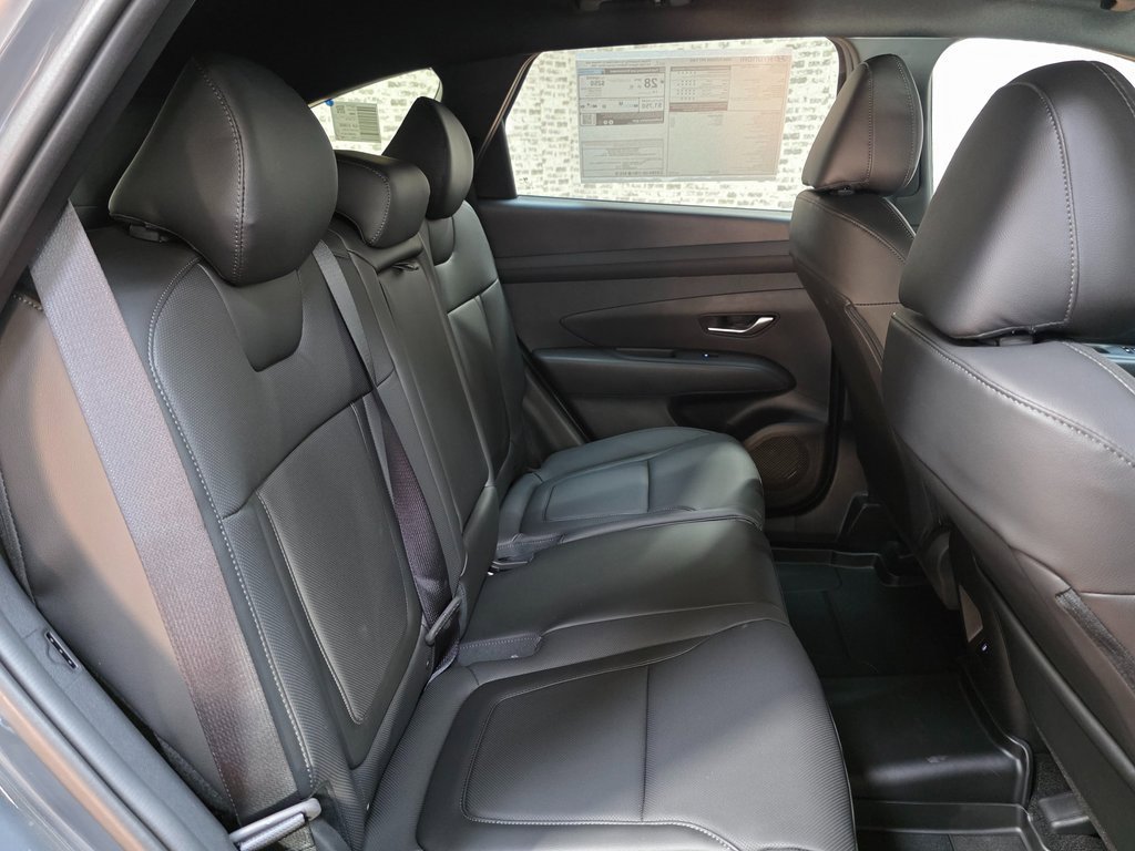 New 2026 Hyundai Tucson XRT image 13