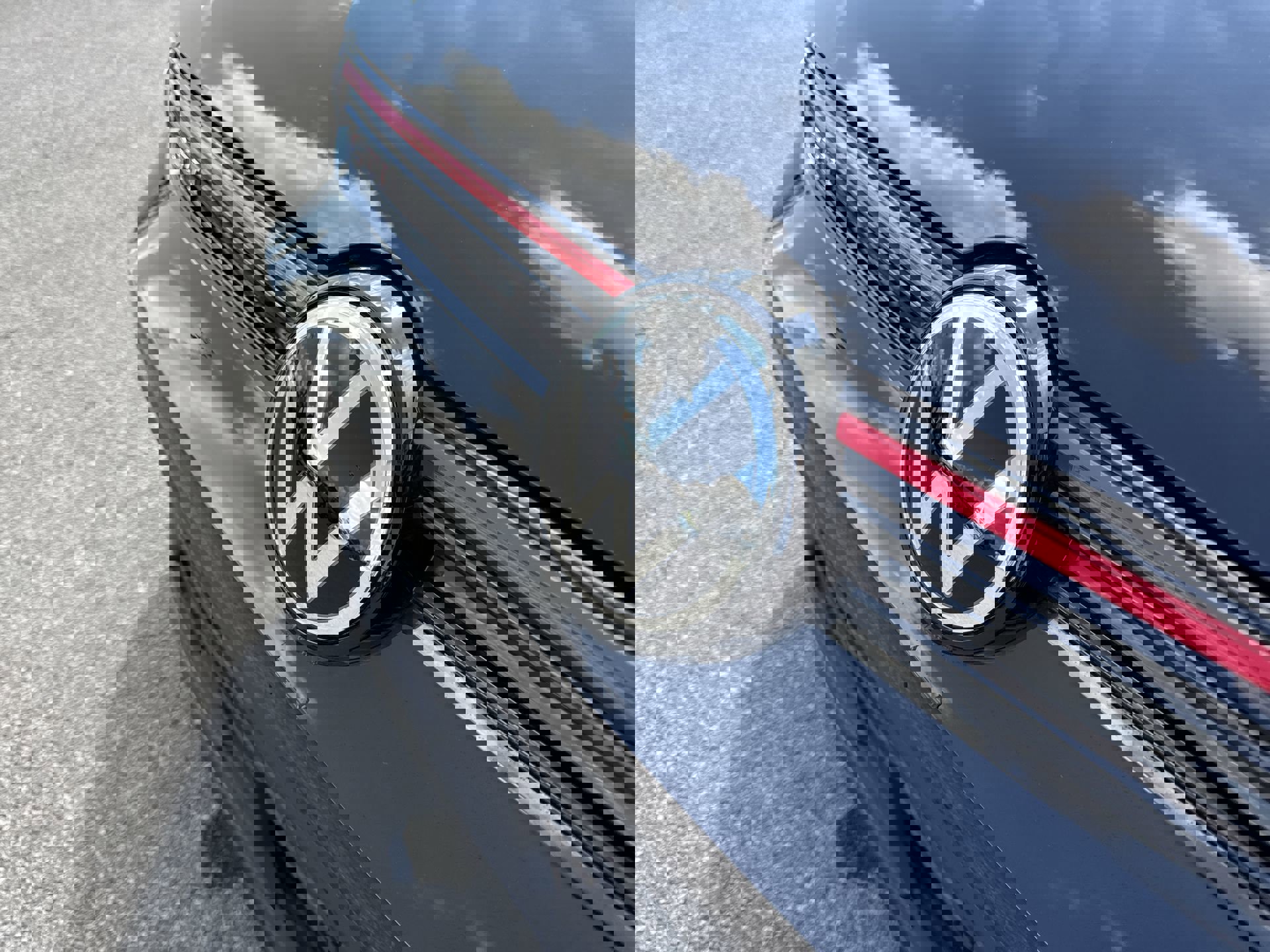 New 2025 Volkswagen GTI SE image 29