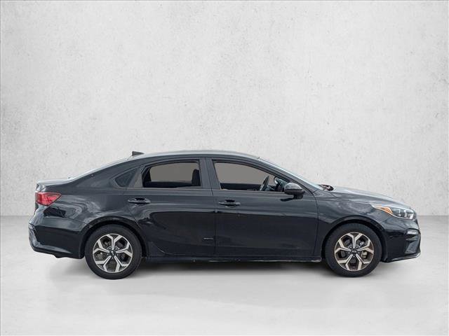 Used 2021 Kia Forte LXS FWD image 4