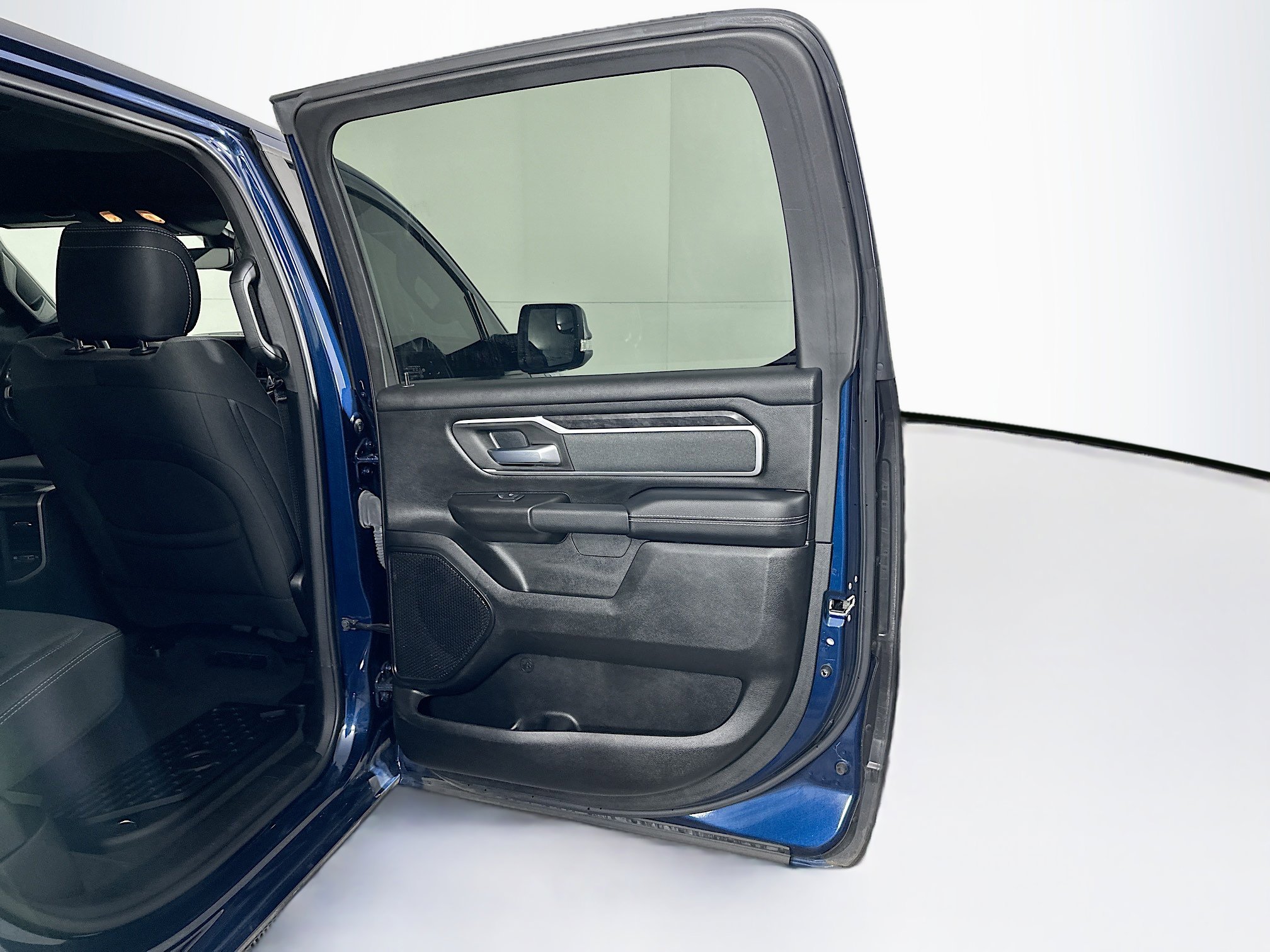 Used 2022 RAM 1500 Big Horn image 28