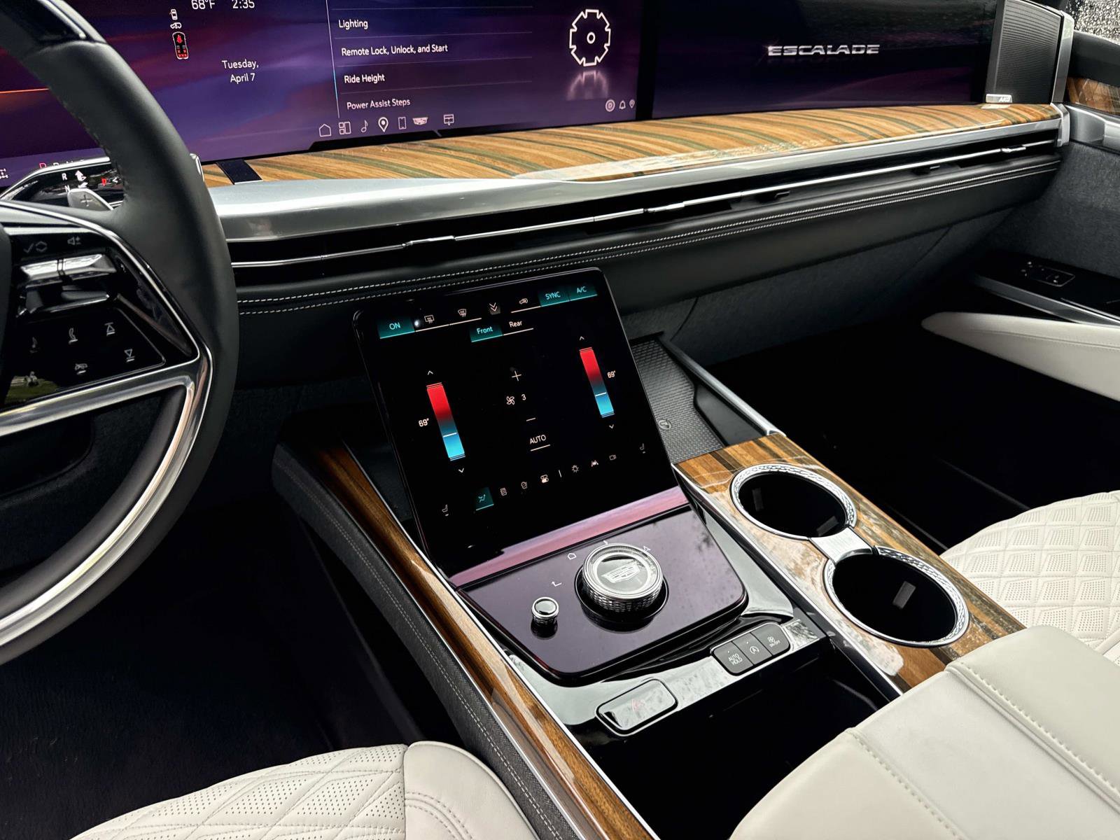 Used 2025 Cadillac Escalade Sport Platinum image 29