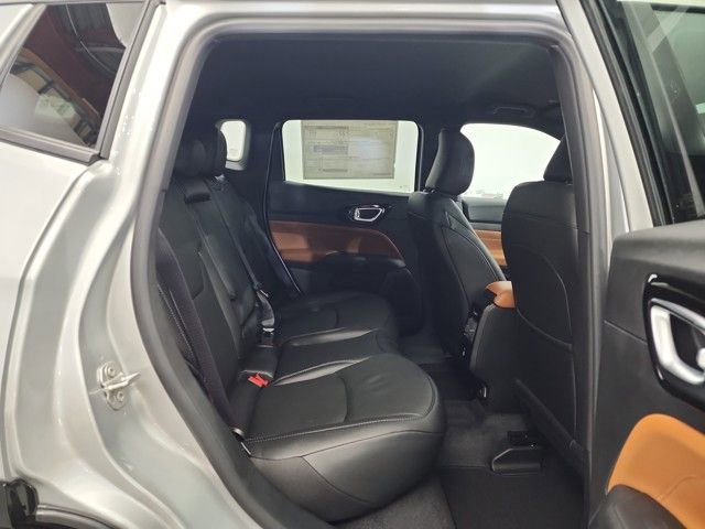 New 2025 Jeep Compass Limited w/ Elite Group image 28