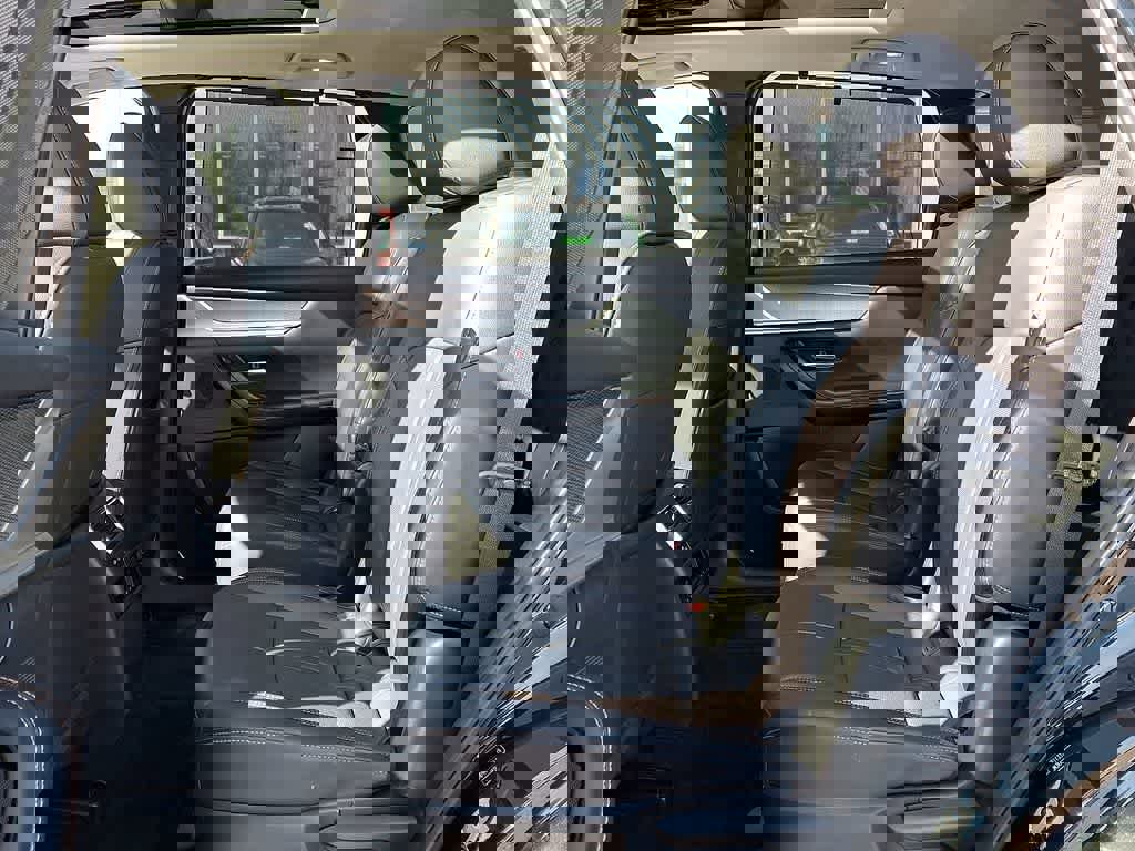 Used 2024 MAZDA CX-90 3.3 Turbo w/ Premium Package image 10