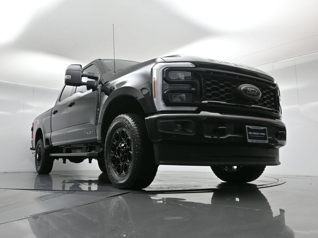 New 2026 Ford F250 Lariat w/ Black Appearance Package AWD/4WD image 45