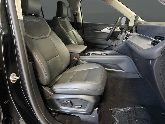 New 2026 Ford Explorer Active w/ Active Comfort Package image 31
