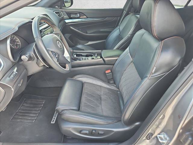 Used 2023 Nissan Maxima SR w/ Sport Mat Group FWD image 17