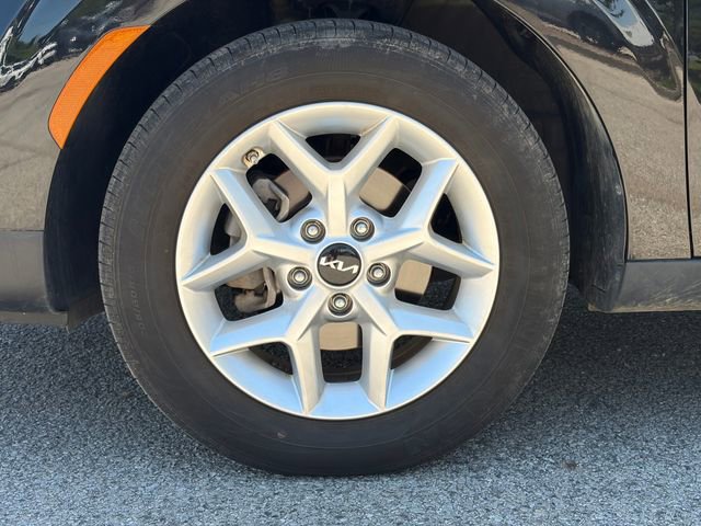 Used 2023 Kia Soul S FWD image 27