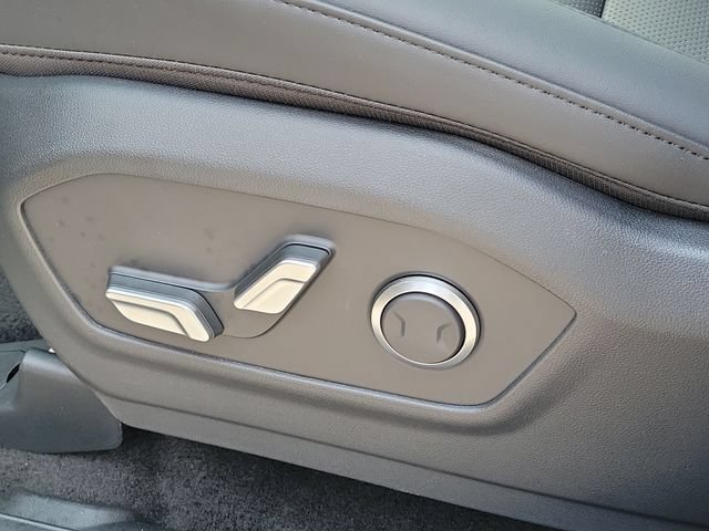 New 2026 Hyundai Santa Fe SEL FWD image 19