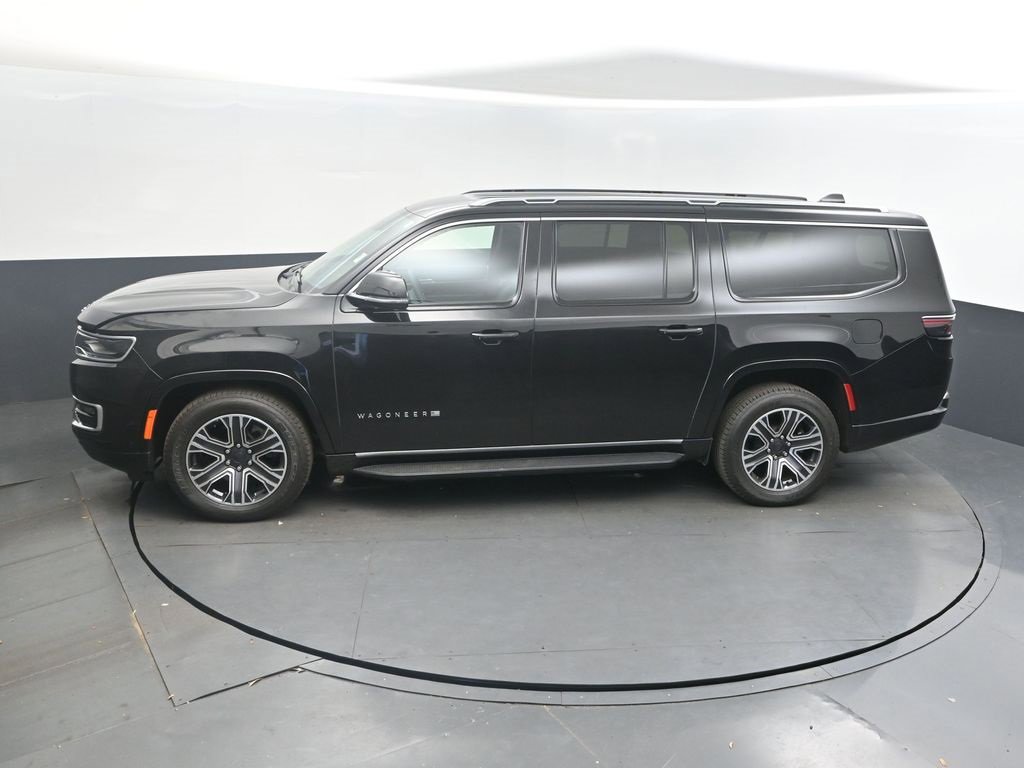 Used 2024 Jeep Wagoneer L Series II w/ Flexible Seating Group image 34