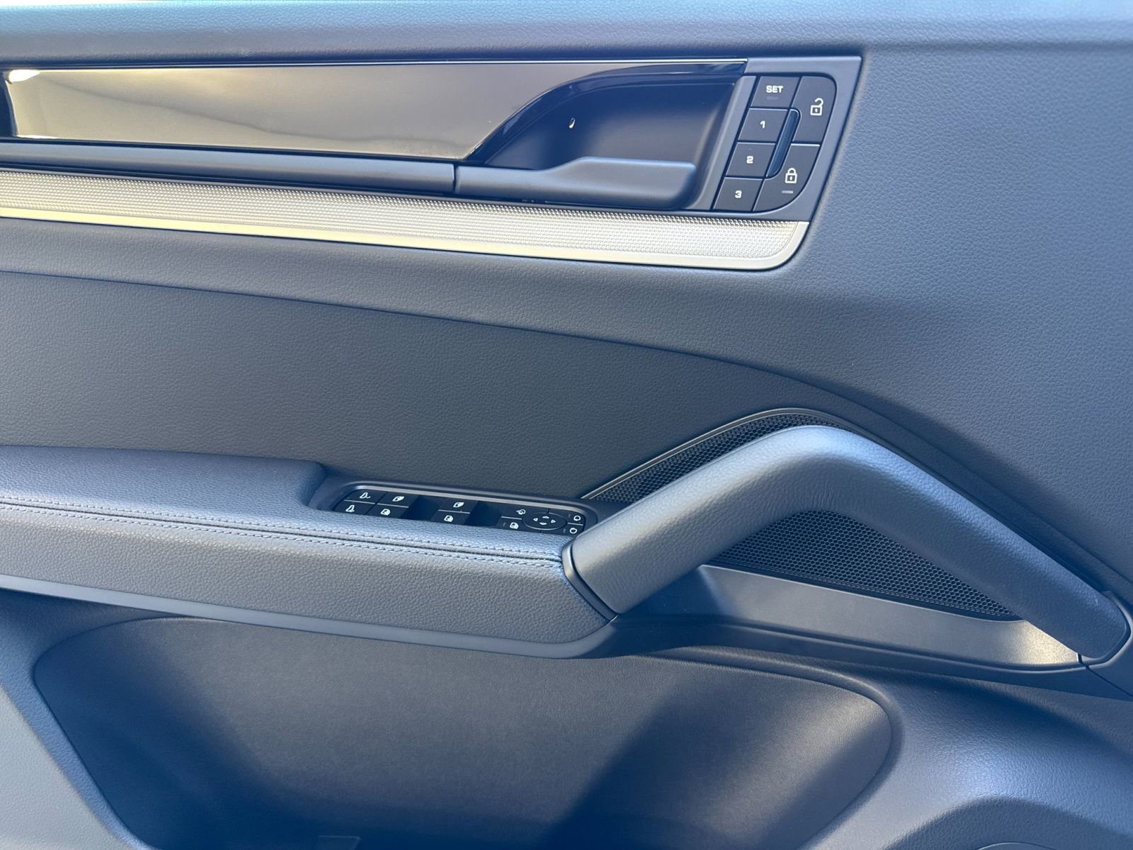 New 2026 Porsche Cayenne image 12