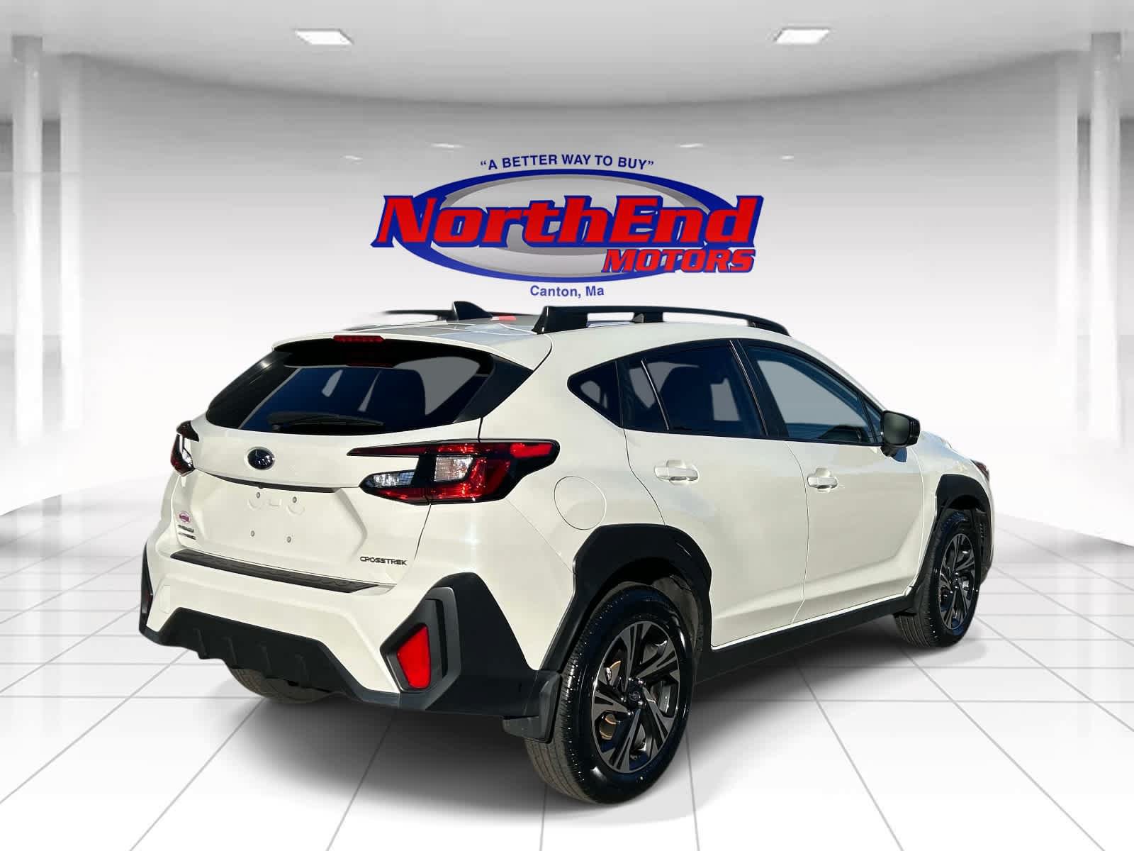 Used 2024 Subaru Crosstrek 2.0i Premium AWD/4WD image 3