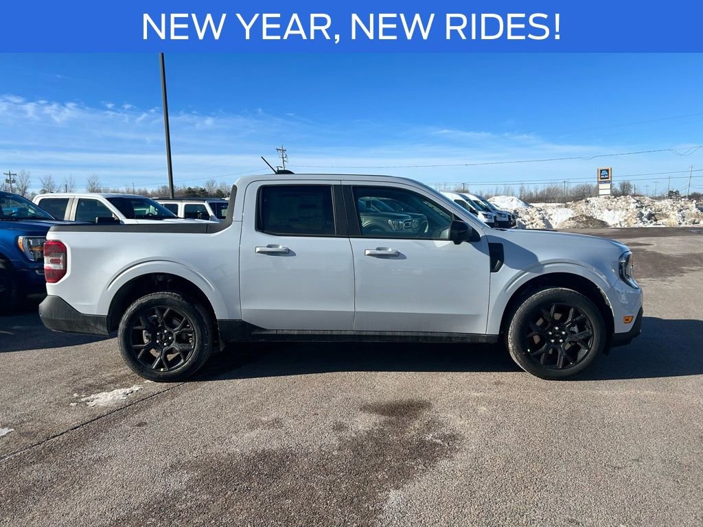 New 2026 Ford Maverick Lariat w/ Black Appearance Package image 7