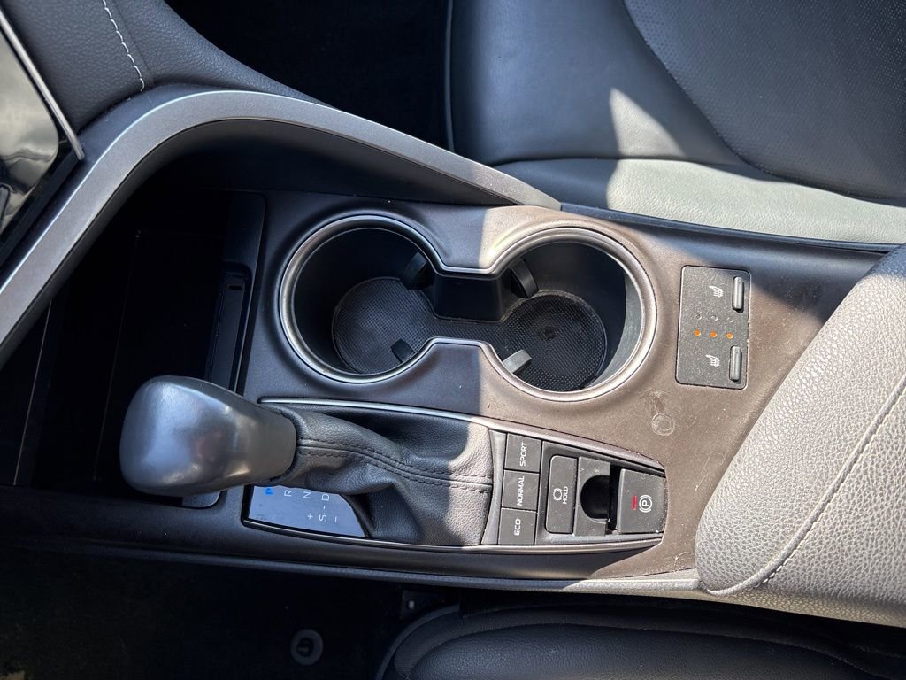 Used 2023 Toyota Camry XSE image 33
