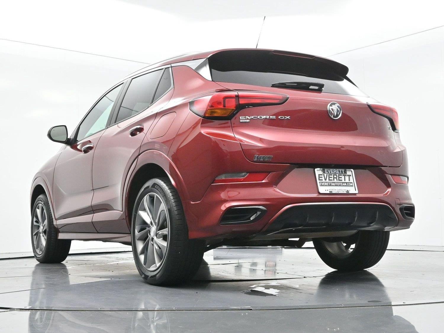 Used 2022 Buick Encore GX Select w/ Sport Touring Package AWD/4WD image 43