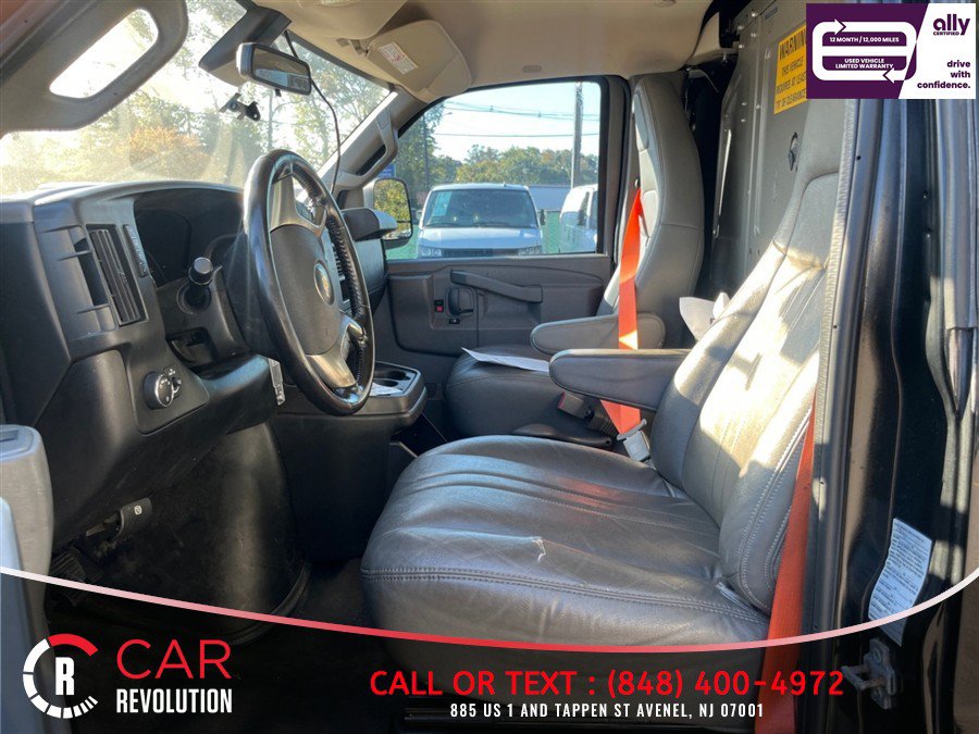 Used 2019 Chevrolet Express 2500 w/ Driver Convenience Package RWD image 15