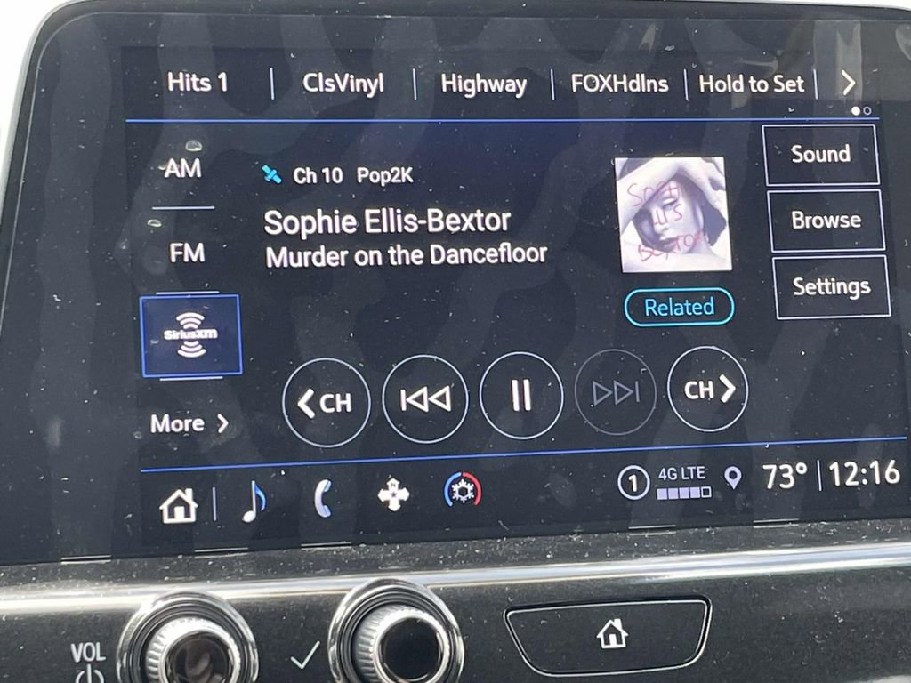 New 2025 Cadillac CT4 Premium Luxury image 28