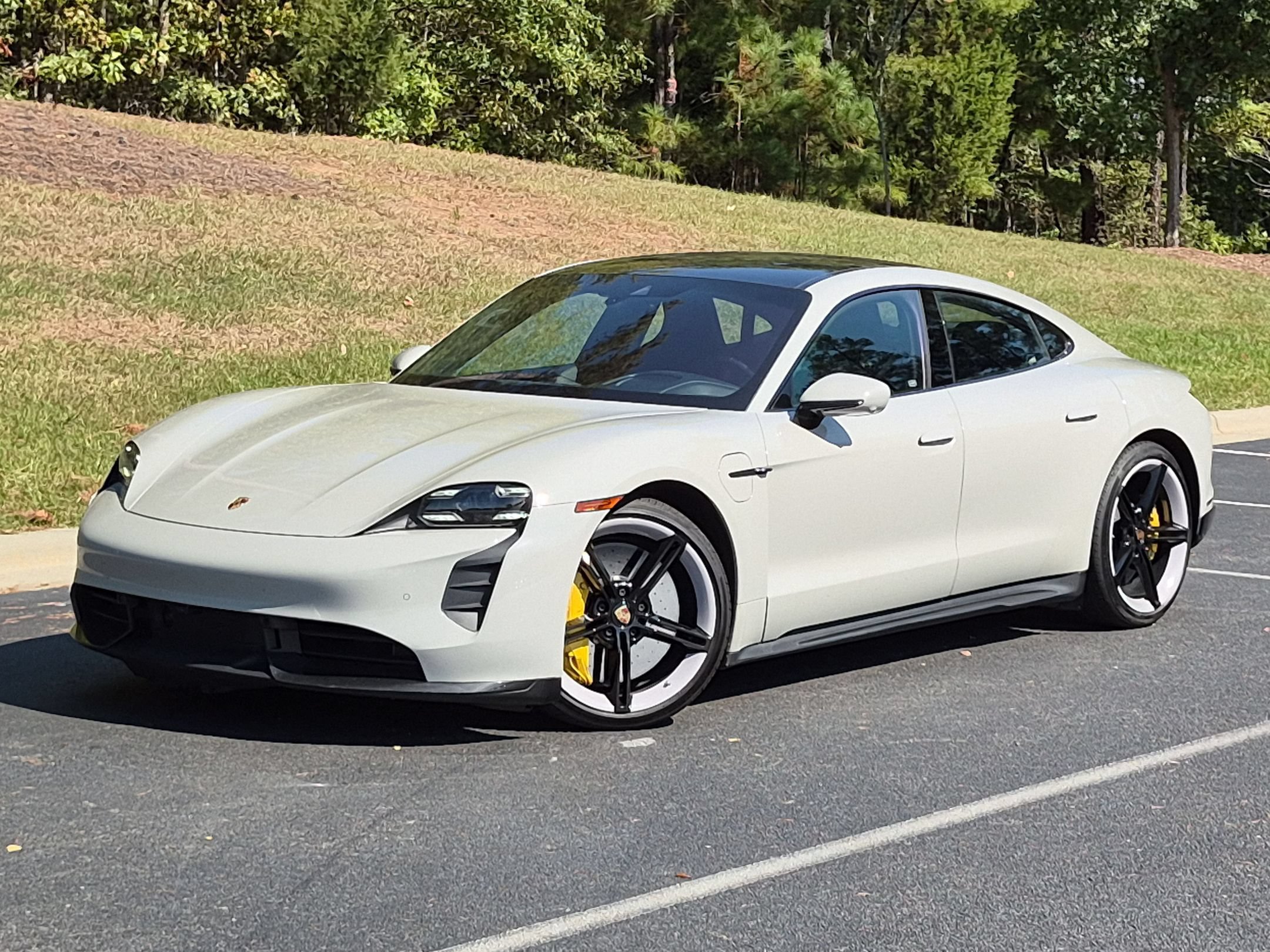 Certified 2021 Porsche Taycan Turbo S AWD/4WD image 1