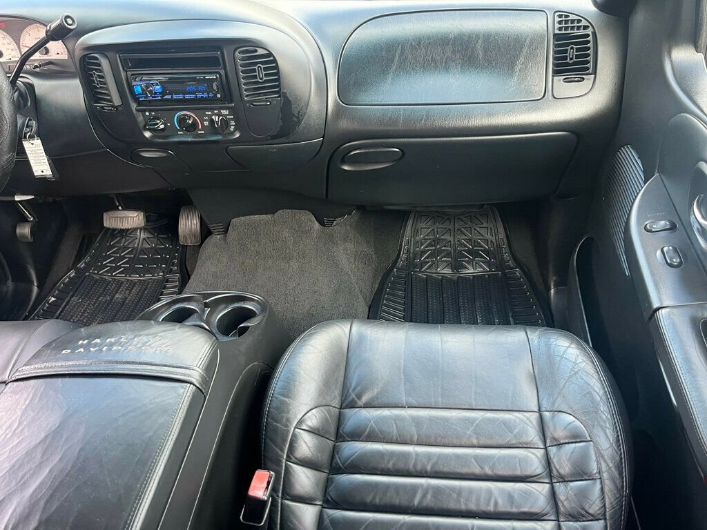 Used 2001 Ford F150 Harley-Davidson RWD image 35