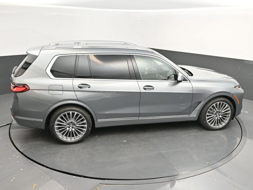 New 2026 BMW X7 xDrive40i image 55