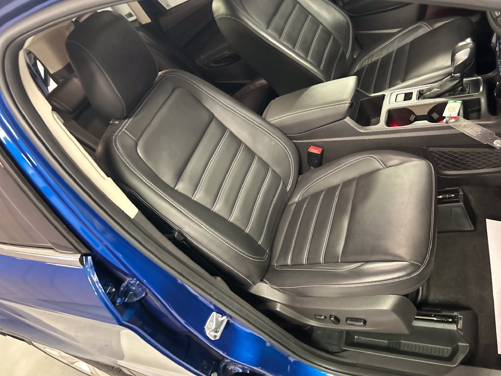 Used 2019 Ford Escape Titanium FWD image 24