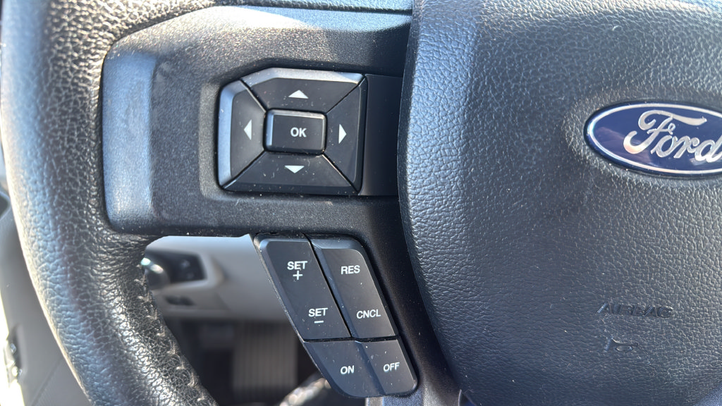 Used 2015 Ford F150 XLT w/ Equipment Group 302A Luxury AWD/4WD image 26