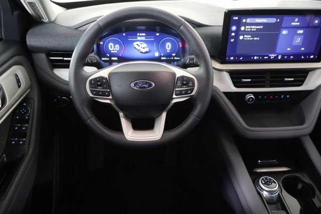 Used 2025 Ford Explorer Active RWD image 20