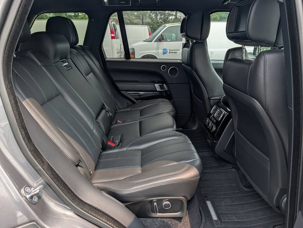 Used 2016 Land Rover Range Rover Supercharged AWD/4WD image 16