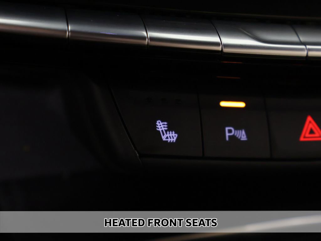 Used 2024 Cadillac XT4 Luxury image 7