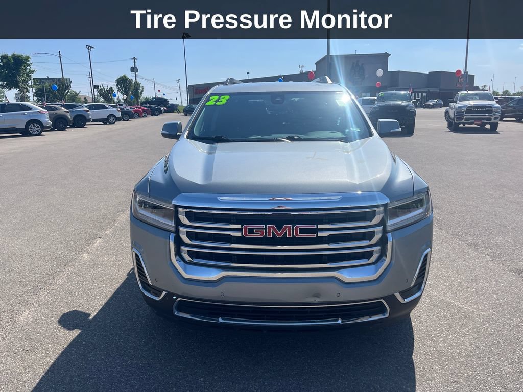 Used 2023 GMC Acadia SLE w/ Driver Convenience Package AWD/4WD image 10