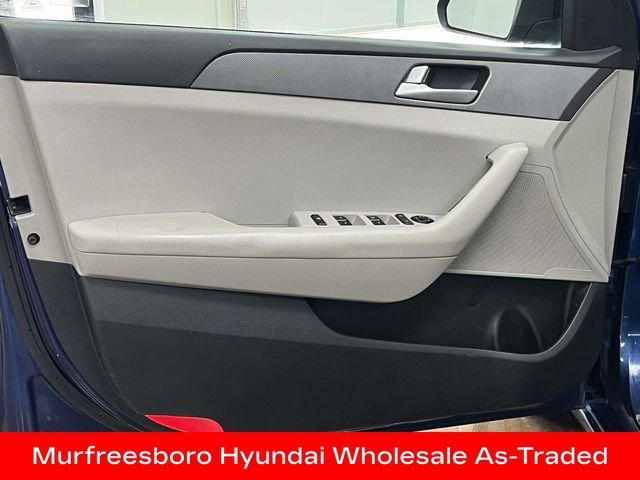 Used 2015 Hyundai Sonata SE image 15