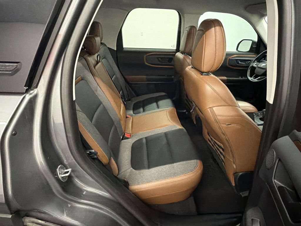 Used 2022 Ford Bronco Sport Outer Banks w/ Tech Package AWD/4WD image 30