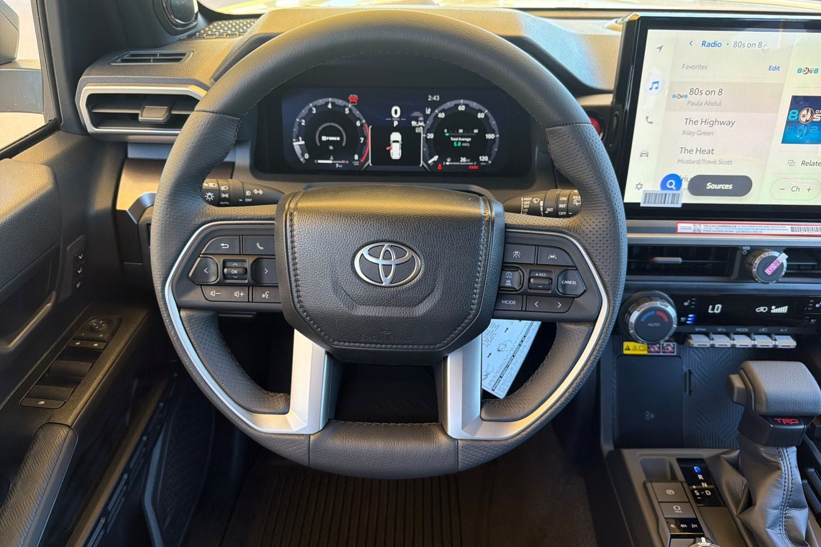 New 2026 Toyota 4Runner TRD Off-Road Premium AWD/4WD image 17