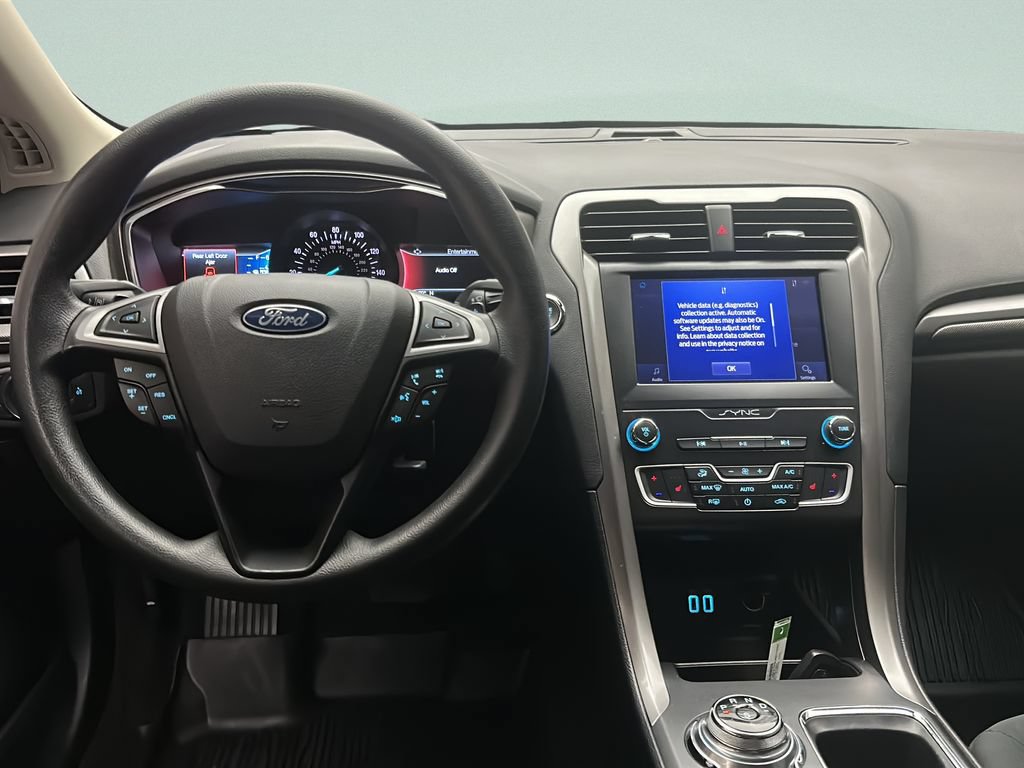 Used 2020 Ford Fusion SE AWD/4WD image 20