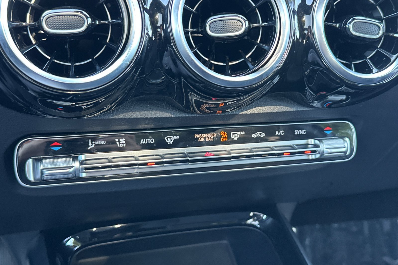 New 2026 Mercedes-Benz GLB 250 image 20