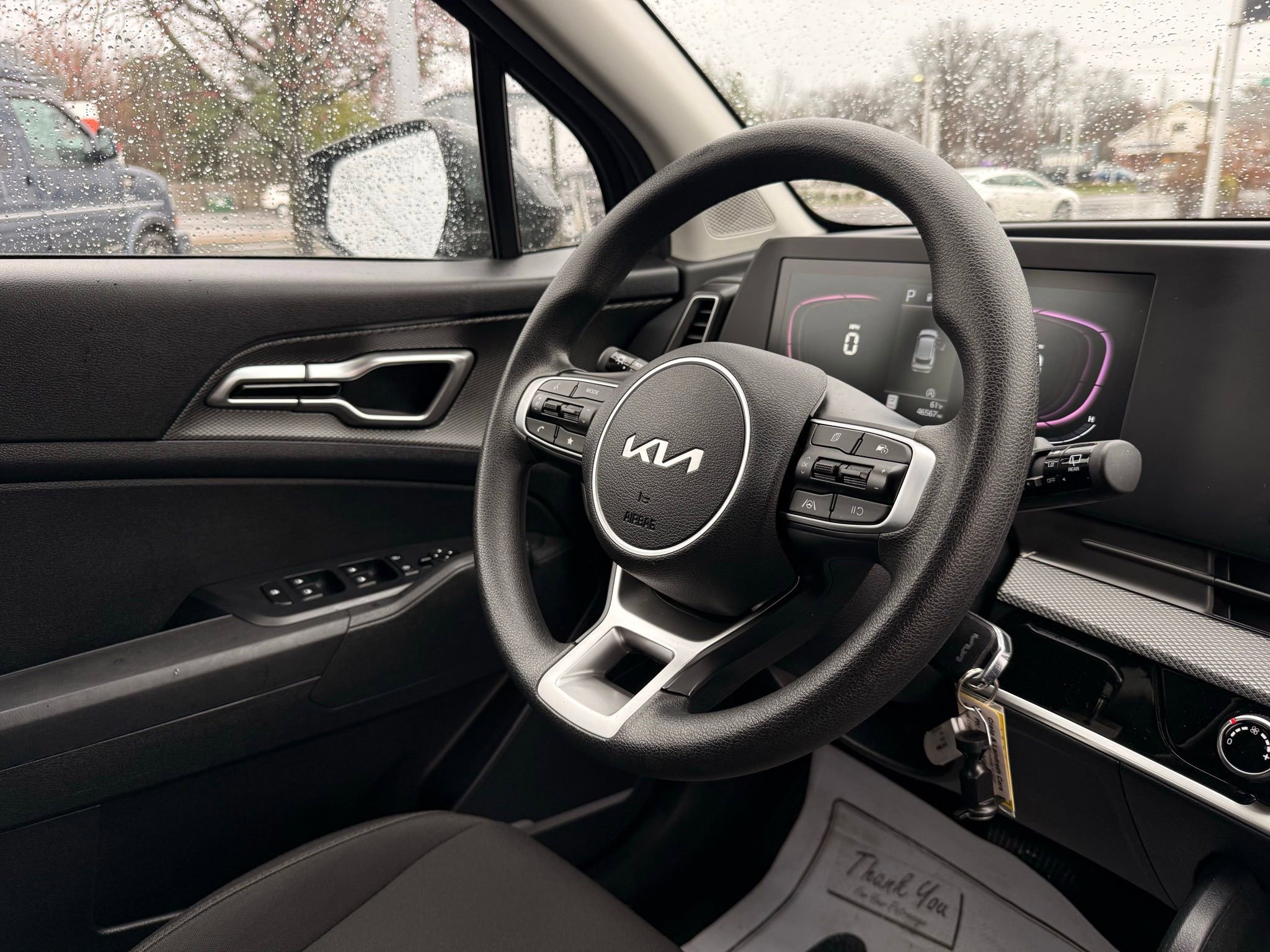 Used 2024 Kia Sportage LX image 18