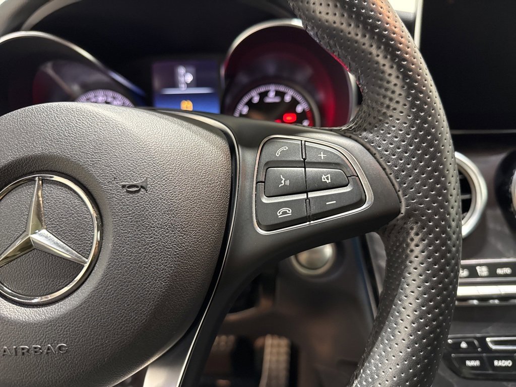 Used 2019 Mercedes-Benz GLC 300 4MATIC Coupe image 36