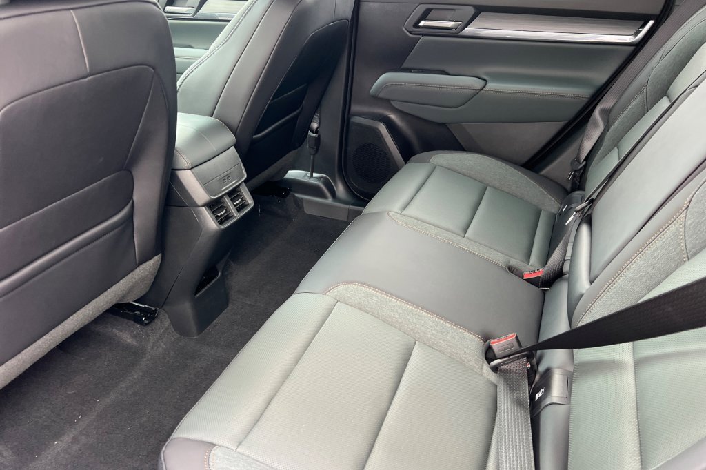 New 2026 GMC Terrain AT4 image 9