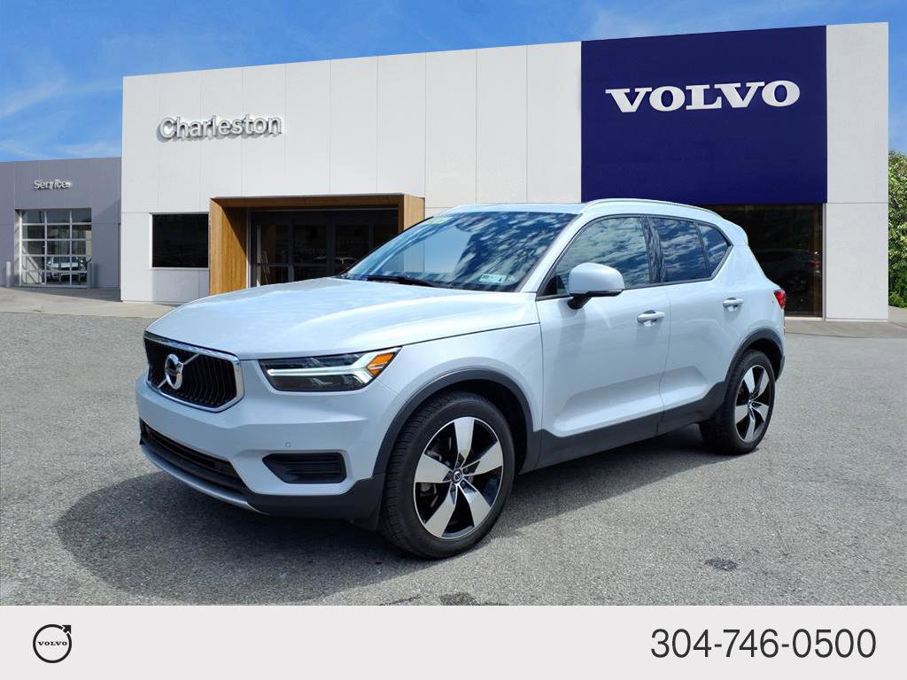 Used 2020 Volvo XC40 T5 Momentum w/ Protection Package AWD/4WD image 7